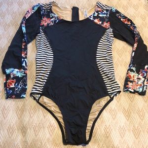 TART SWIM black floral striped long sleeve swimsuit size small